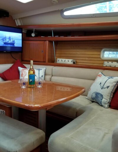 Veritas Charters Lower Lounge